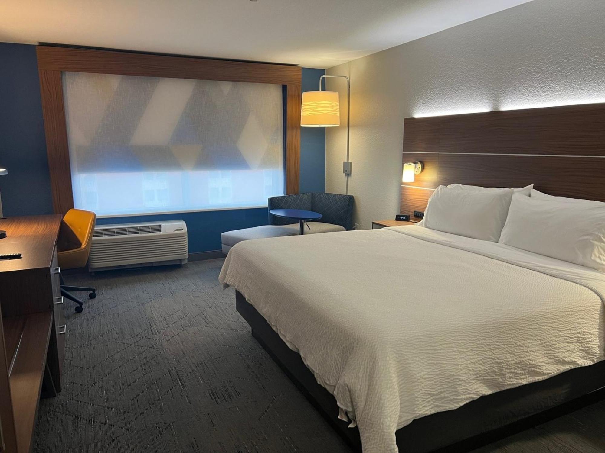 Holiday Inn Express & Suites Moore By Ihg Εξωτερικό φωτογραφία