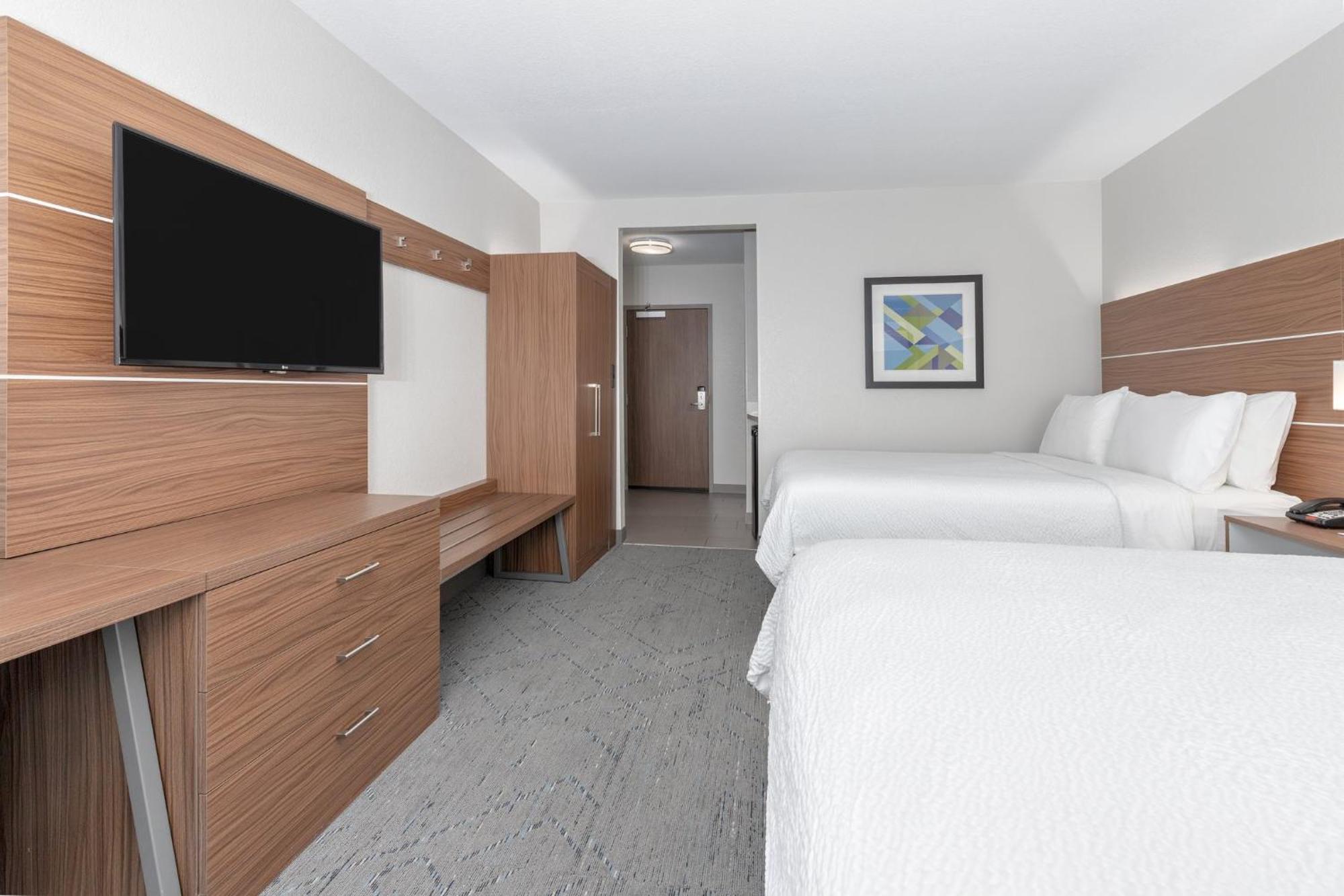 Holiday Inn Express & Suites Moore By Ihg Εξωτερικό φωτογραφία